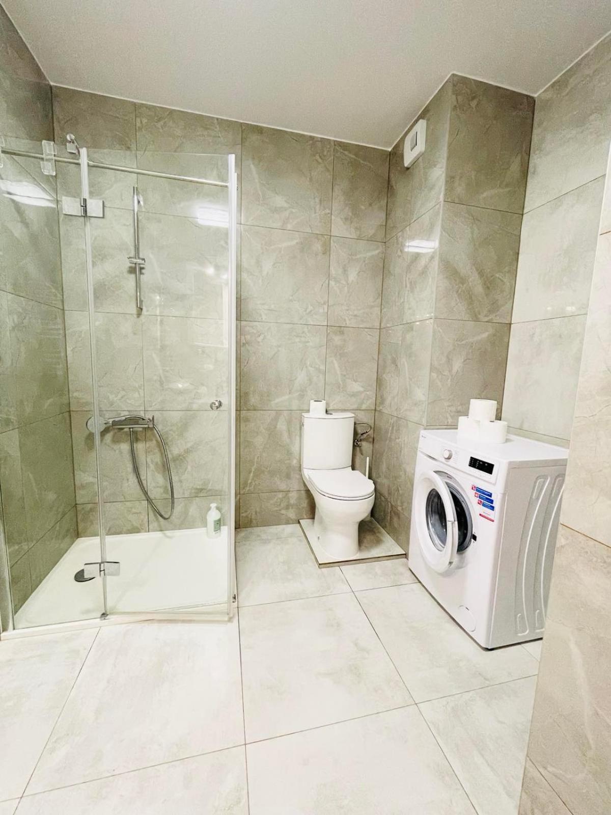 Aleja Powstancow Wielkopolskich Appartement Szczecin Buitenkant foto
